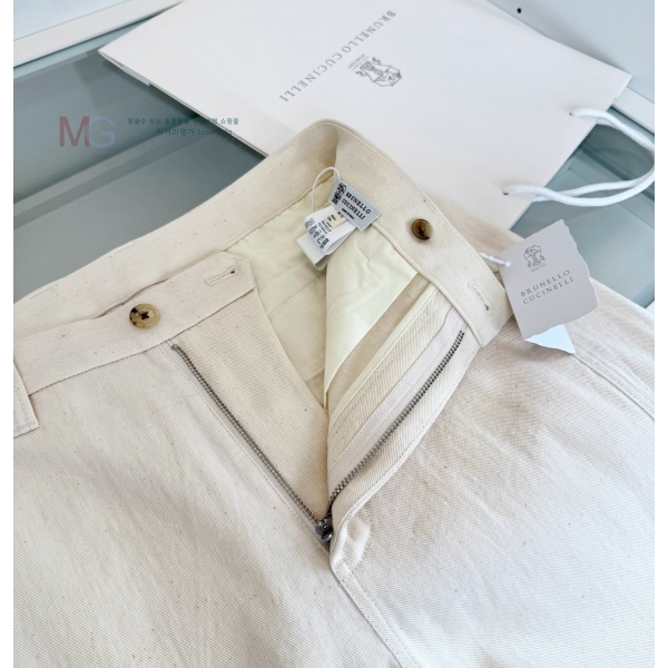 ���� ���ڷ� ��ġ�ڸ� ���� 23436427