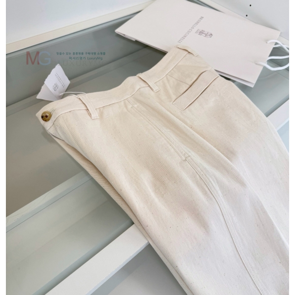 ���� ���ڷ� ��ġ�ڸ� ���� 23436427