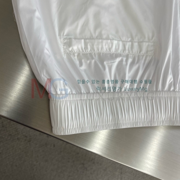 ���� ���ڷ� ��ġ�ڸ� �ݹ��� 23436426-1