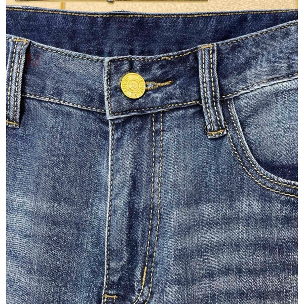 ���� ũ������ �ݹ��� 23436299