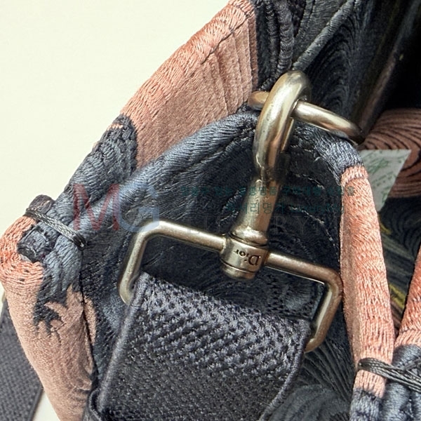 ��� �̵� �� ��Ʈ�� S8860-7