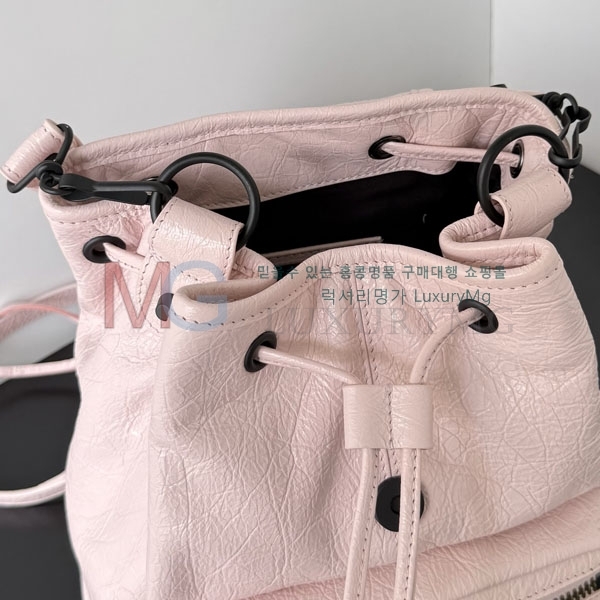 �߷��þư� 𝗟𝗘 𝗖𝗜𝗧𝗬 ���� �̴� 71294-3