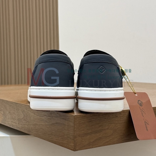 ���� �η�**�� ���� LP568226-1