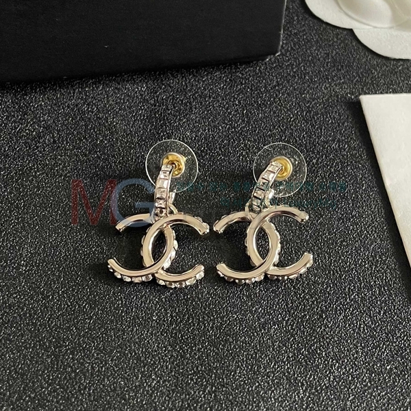 ��* �Ͱ��� CHA333678-4