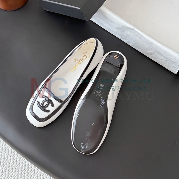 ���� ��* ������ R6077480